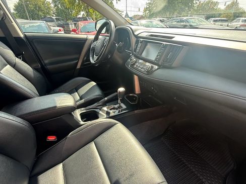 Used 2017 Toyota RAV4 Limited AWD/4WD image 13