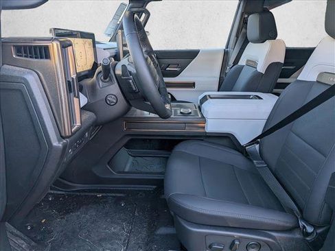 New 2025 GMC Hummer EV 3X w/ Extreme Off-Road Package image 4