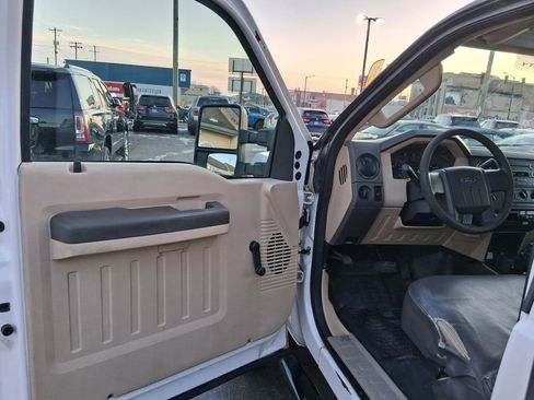 Used 2008 Ford F450 XL image 13