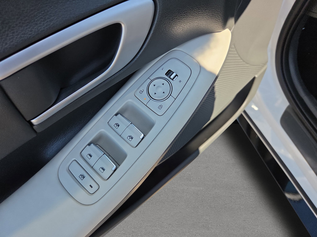 Certified 2024 Hyundai Sonata SEL FWD image 18