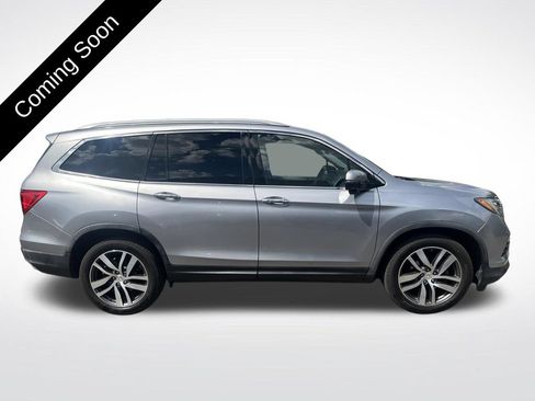 Used 2016 Honda Pilot Touring image 4