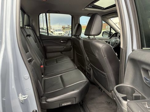 Used 2023 Honda Ridgeline RTL image 13