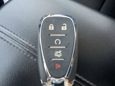 Used 2023 Chevrolet Malibu LT image 38