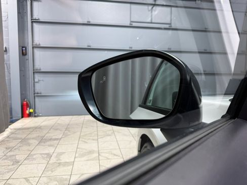 Used 2024 Honda Civic Si image 9