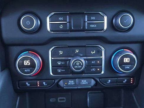 Used 2023 Chevrolet Tahoe LT w/ Luxury Package AWD/4WD image 44