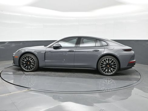 New 2026 Porsche Panamera 4 E-Hybrid AWD/4WD image 2