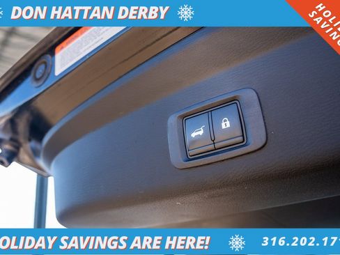 Used 2022 Mitsubishi Outlander SE image 34