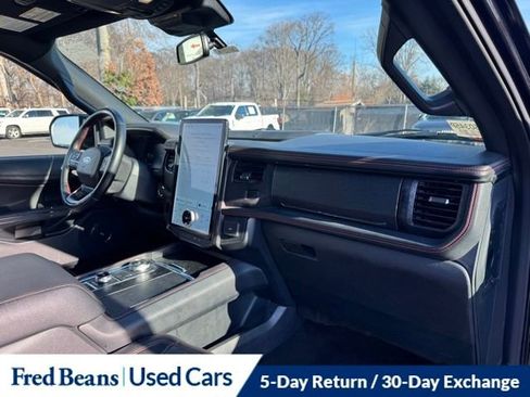 Certified 2022 Ford Expedition Limited image 12