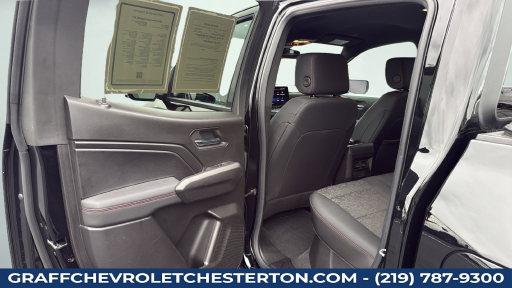 Used 2023 Chevrolet Colorado Z71 AWD/4WD image 40