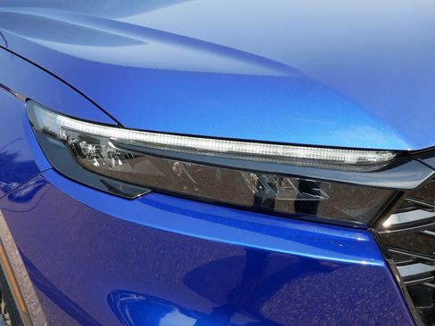 Certified 2024 Honda CR-V Sport Touring image 16