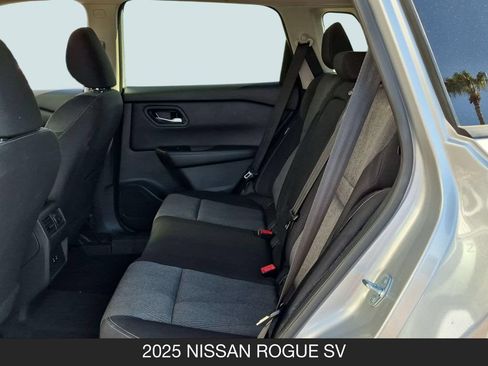 Certified 2025 Nissan Rogue SV FWD image 16