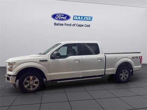 Used 2017 Ford F150 XLT w/ Equipment Group 302A Luxury image 3