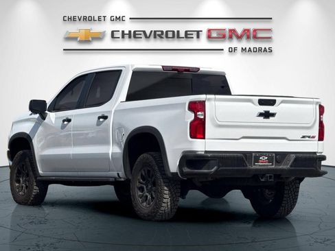 Used 2026 Chevrolet Silverado 1500 ZR2 AWD/4WD image 5