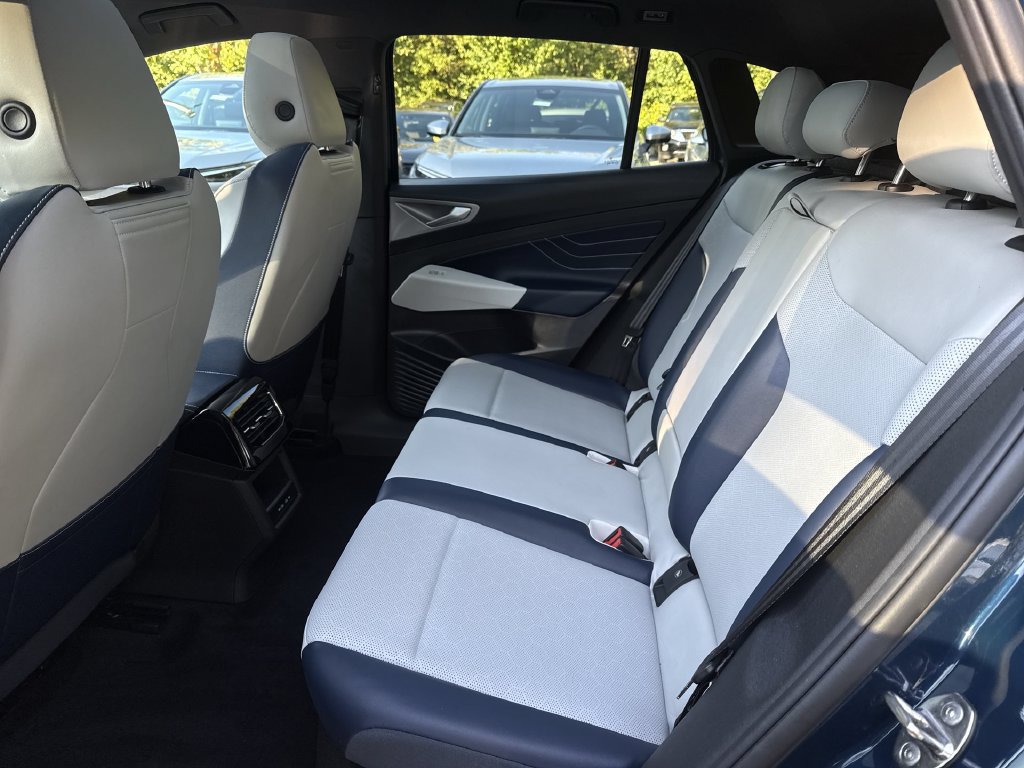Used 2023 Volkswagen ID.4 S RWD image 24