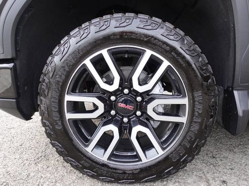 Used 2024 GMC Sierra 1500 AT4 w/ AT4 Premium Package image 58