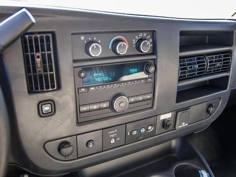 Used 2024 Chevrolet Express 3500 w/ Power Convenience Package RWD image 20