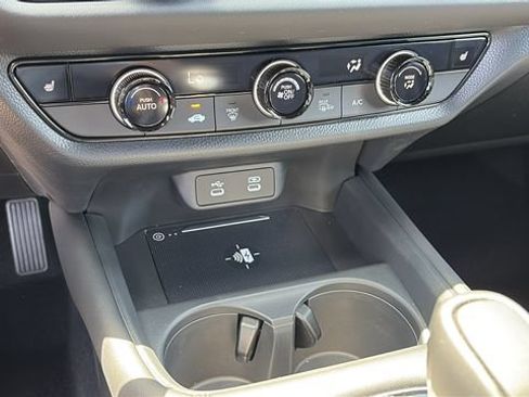 Used 2026 Honda HR-V Sport image 17