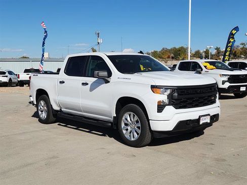 New 2026 Chevrolet Silverado 1500 Custom image 1