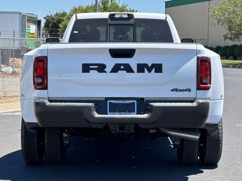 New 2026 RAM 3500 Tradesman AWD/4WD image 4