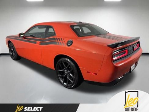 Used 2022 Dodge Challenger SXT w/ Blacktop Package RWD image 7