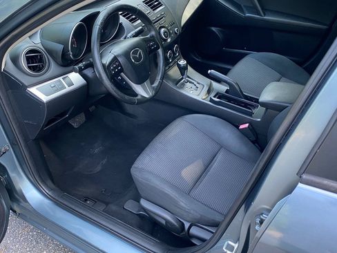 Used 2013 MAZDA MAZDA3 i Touring FWD image 12