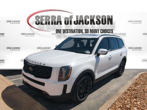 Used 2021 Kia Telluride SX w/ SX Prestige Package image 9