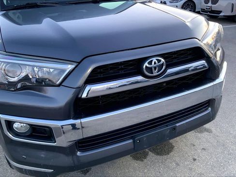 Used 2014 Toyota 4Runner Limited image 32