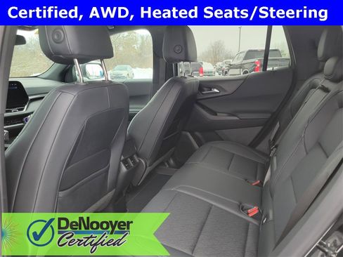 Used 2025 Chevrolet Equinox LT w/ Convenience Package II image 22