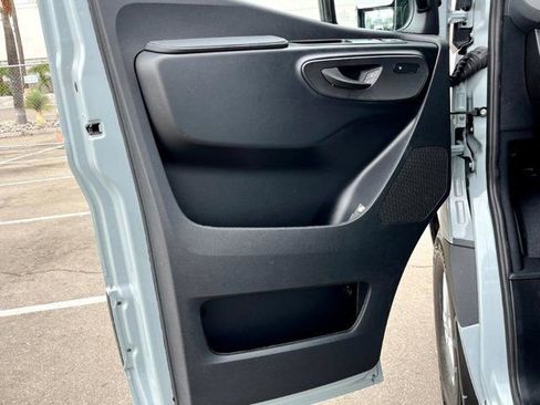 New 2024 Mercedes-Benz Sprinter 2500 image 18