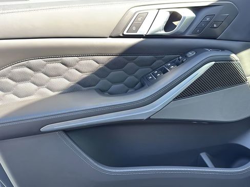 Used 2025 BMW X5 M Competition image 30