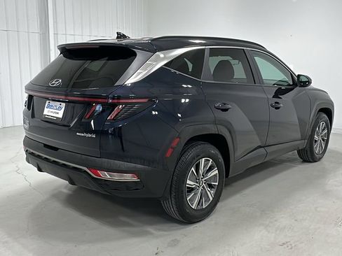 Used 2022 Hyundai Tucson Blue image 6