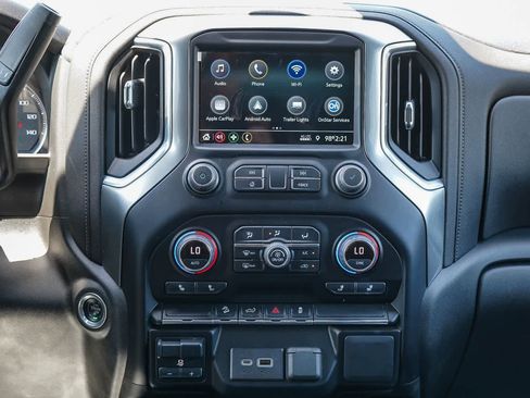 Used 2021 Chevrolet Silverado 1500 LT Trail Boss w/ Bed Protection Package AWD/4WD image 16
