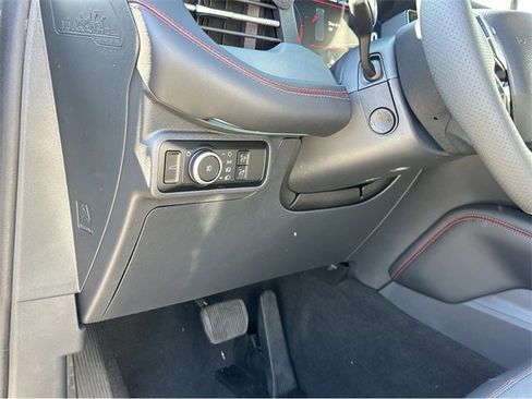 New 2025 Ford Explorer ST-Line w/ Premium Package image 35