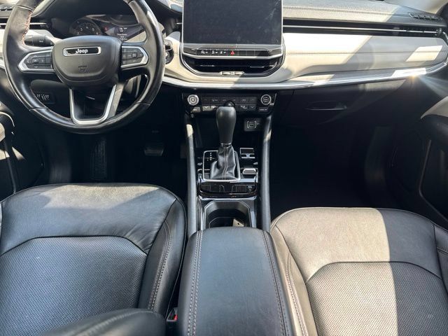 Used 2022 Jeep Compass Limited AWD/4WD image 3