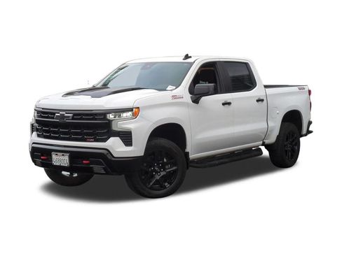 Used 2025 Chevrolet Silverado 1500 LT Trail Boss w/ Protection Package AWD/4WD image 1