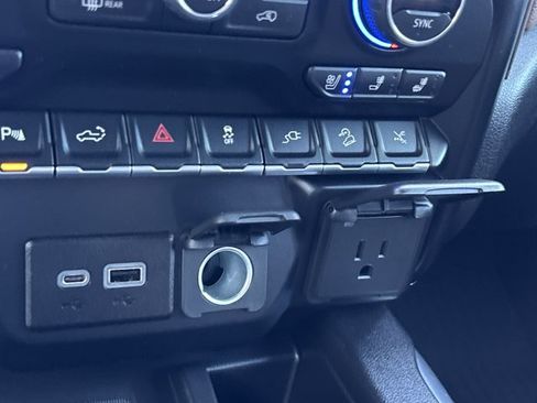 Used 2023 Chevrolet Silverado 3500 High Country w/ Z71 Off-Road Package image 49