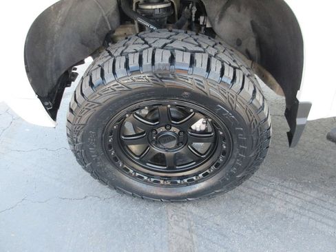 Used 2022 Chevrolet Silverado 1500 RST w/ Rally Edition AWD/4WD image 14