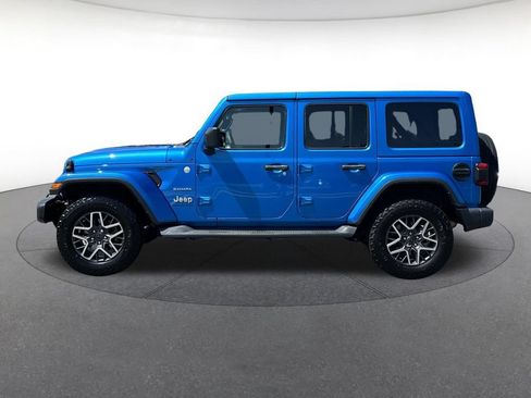 Used 2024 Jeep Wrangler Unlimited Sahara AWD/4WD image 2