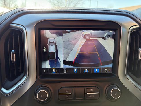 Used 2021 Chevrolet Silverado 2500 LTZ image 23