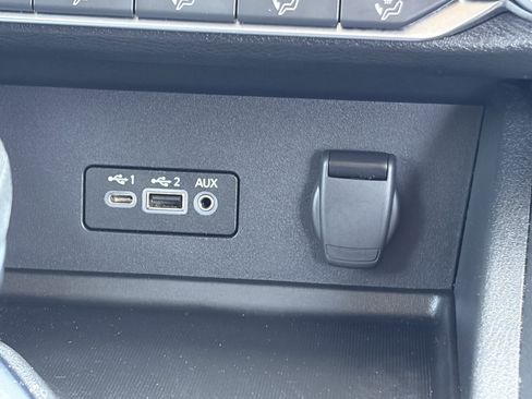 Used 2022 Nissan Sentra SV FWD image 26