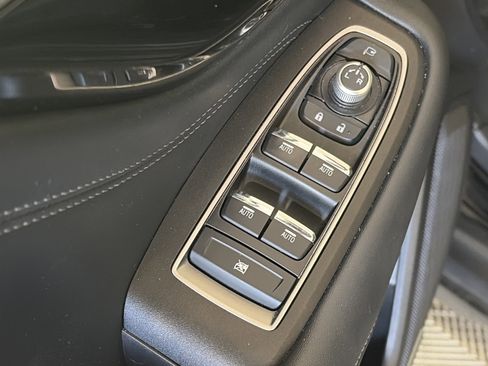 Used 2024 Subaru Outback Touring XT w/ Popular Package #2 image 13