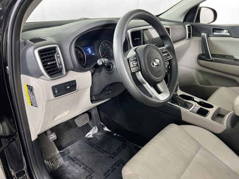Used 2020 Kia Sportage LX FWD image 9