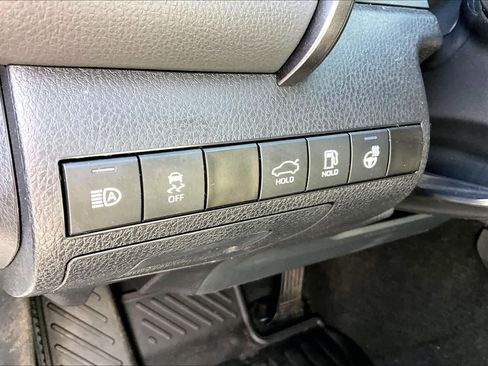 Certified 2023 Toyota Camry SE w/ Cold Weather Package AWD/4WD image 33