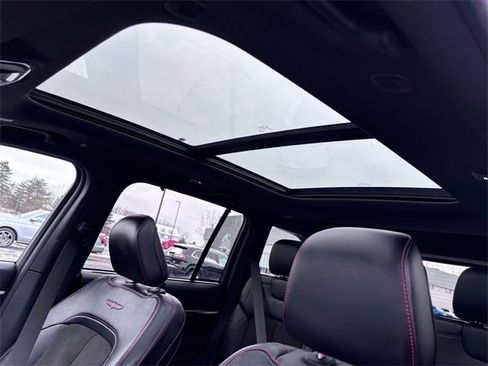 Certified 2022 Jeep Grand Cherokee Trailhawk w/ Luxury Tech Group III image 11