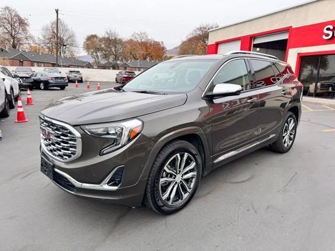Used 2019 GMC Terrain Denali image 8