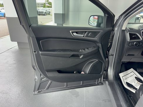 Certified 2023 Ford Edge SEL AWD/4WD image 8
