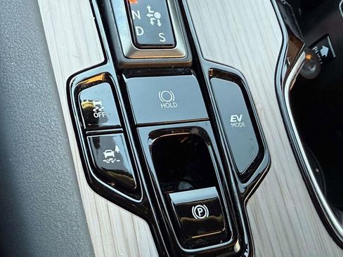 Used 2024 Lexus RX 350 image 23