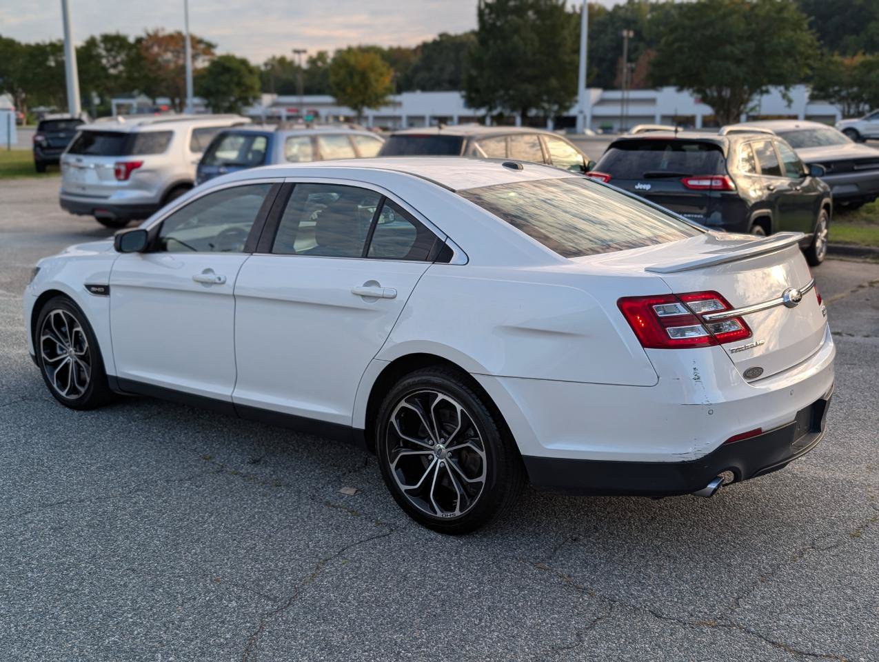Used 2014 Ford Taurus SHO w/ Equipment Group 401A AWD/4WD image 3