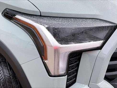 Used 2025 Toyota Tundra SR5 w/ SR5 Premium Package image 25