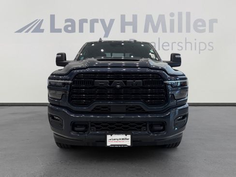 New 2026 RAM 3500 Laramie AWD/4WD image 8
